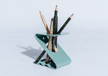 Load image into Gallery viewer, Zee-stand (Pen organiser)