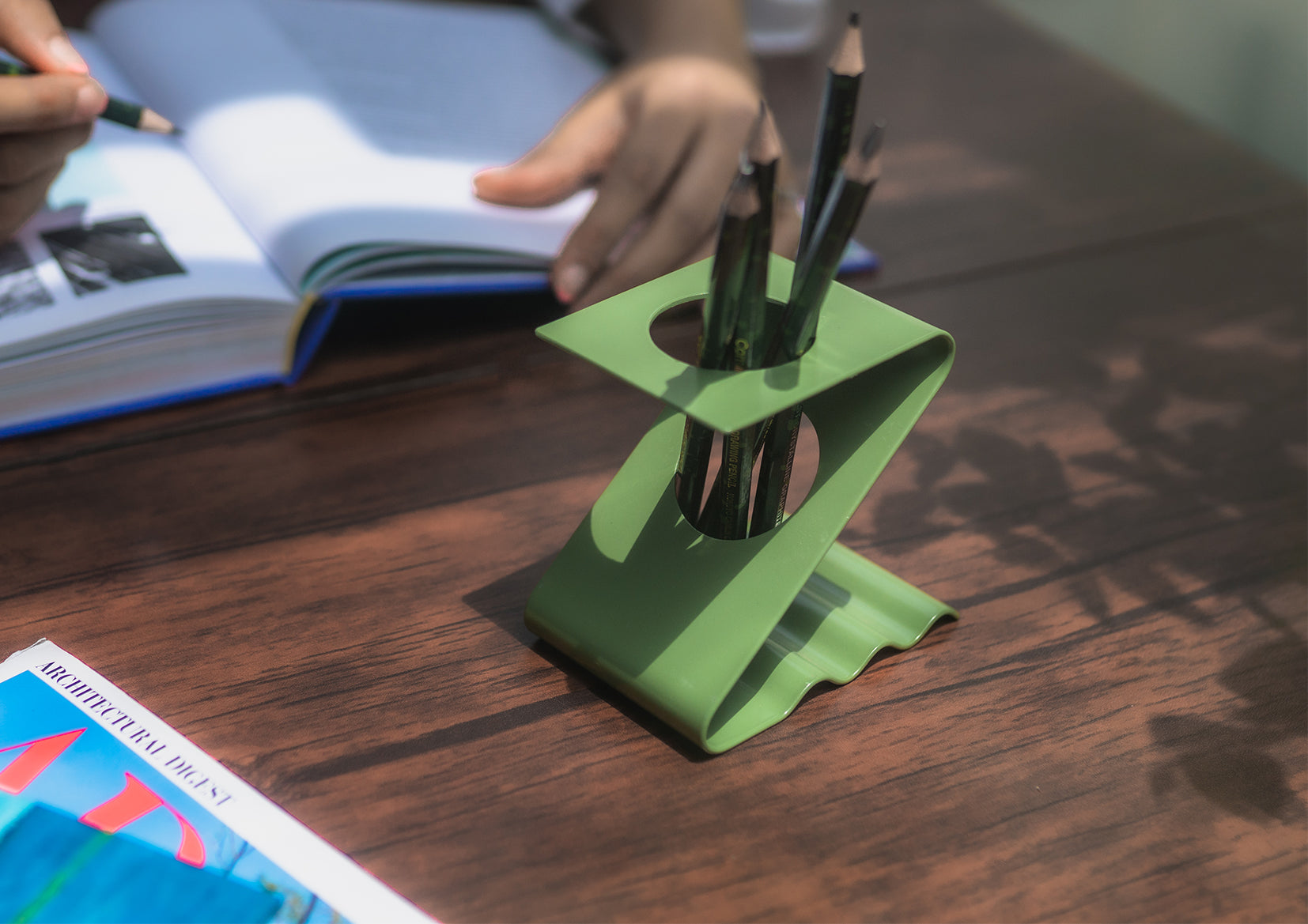 Zee-Stand (Pen organiser)